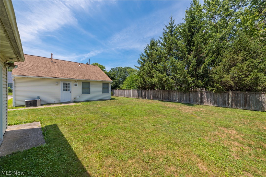 1613 Lakeview Avenue Lorain OH 44053