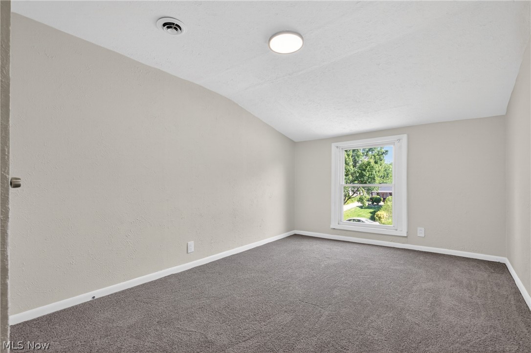 16218 Telfair Avenue Cleveland OH 44128