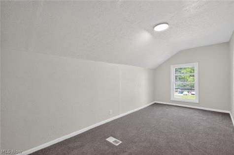 16218 Telfair Avenue Cleveland OH 44128