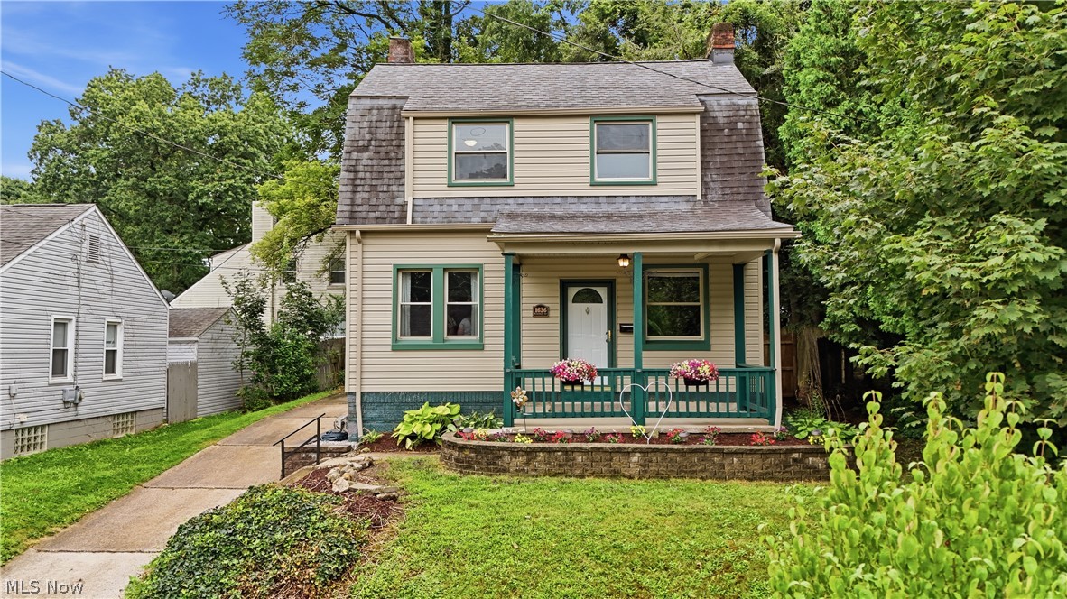 1626 Huguelet Street Akron OH 44305