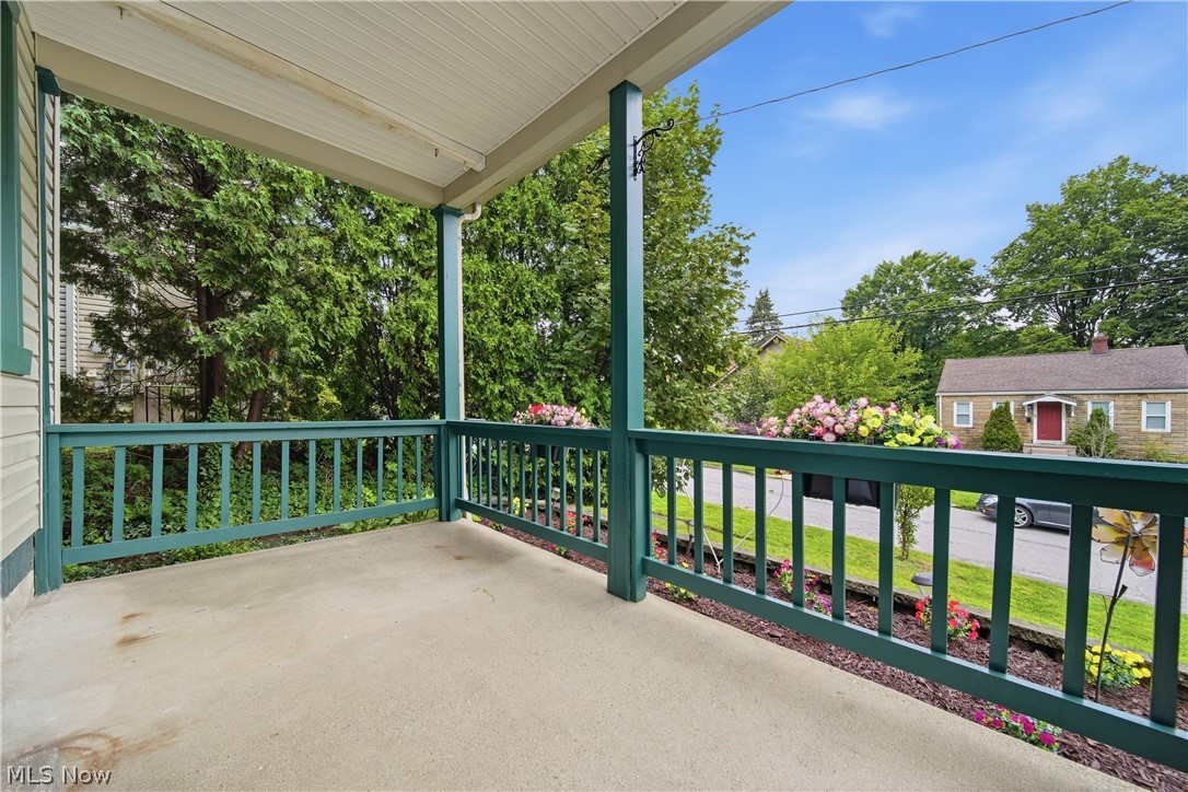 1626 Huguelet Street Akron OH 44305