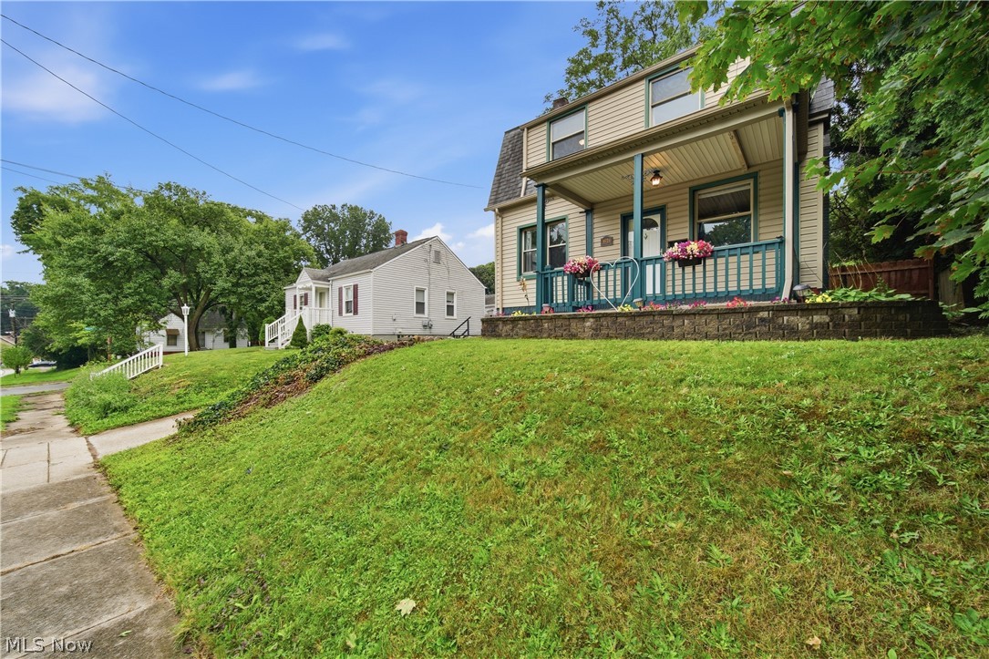 1626 Huguelet Street Akron OH 44305