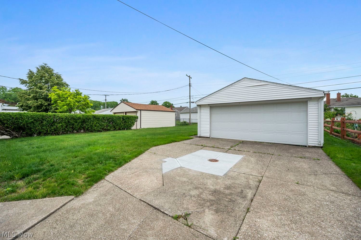 29468 Woodway Drive Wickliffe OH 44092