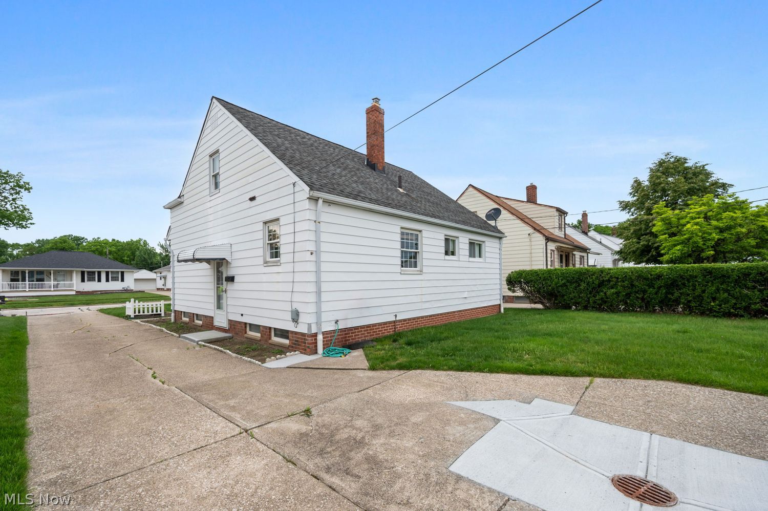29468 Woodway Drive Wickliffe OH 44092