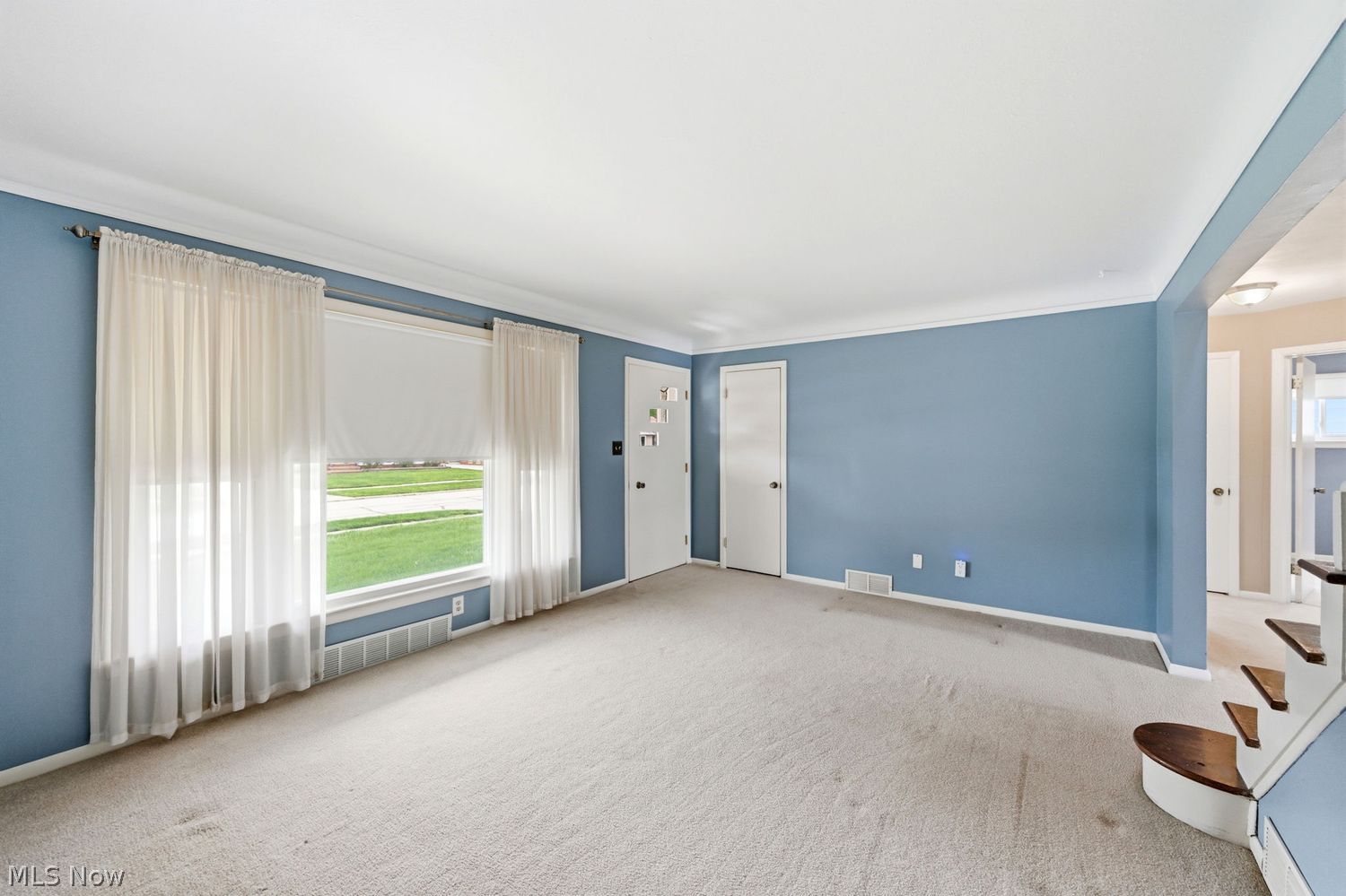 29468 Woodway Drive Wickliffe OH 44092