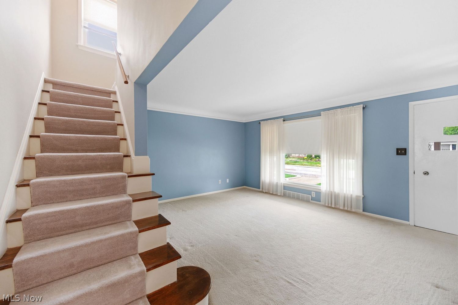 29468 Woodway Drive Wickliffe OH 44092