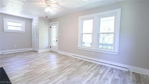 2127 Margaret Street Steubenville OH 43952