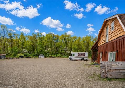 8178 Navarre Road SW Massillon OH 44646