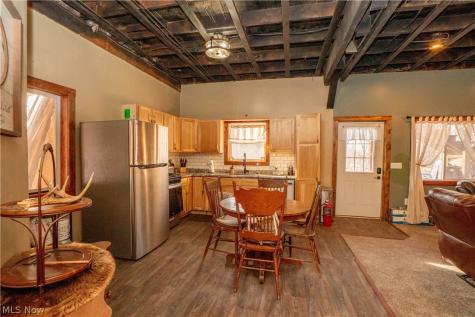 8178 Navarre Road SW Massillon OH 44646
