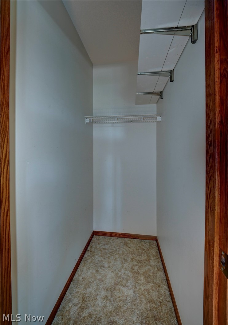 883 Basel Street Sugarcreek OH 44681