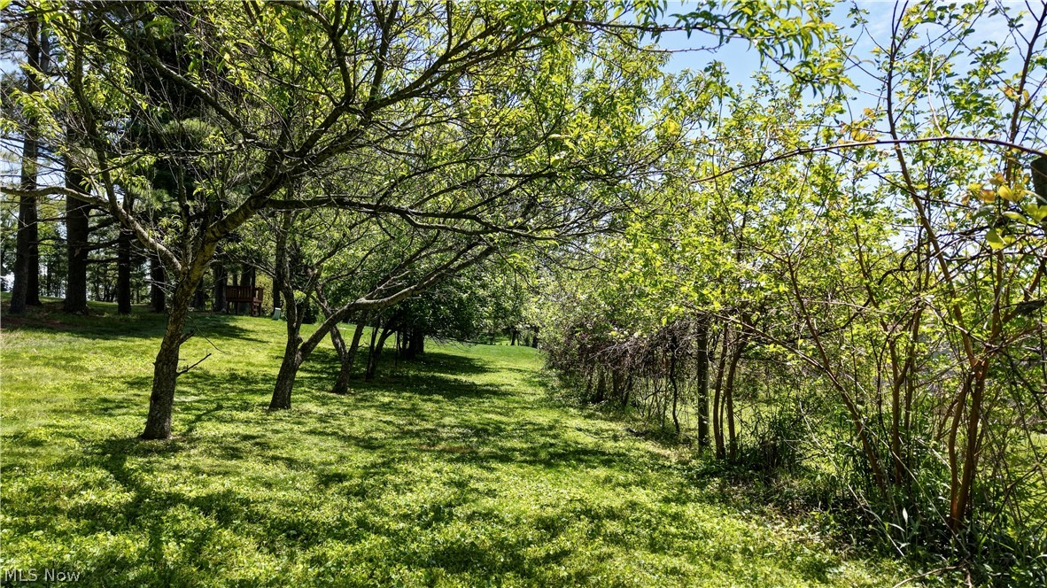 883 Basel Street Sugarcreek OH 44681