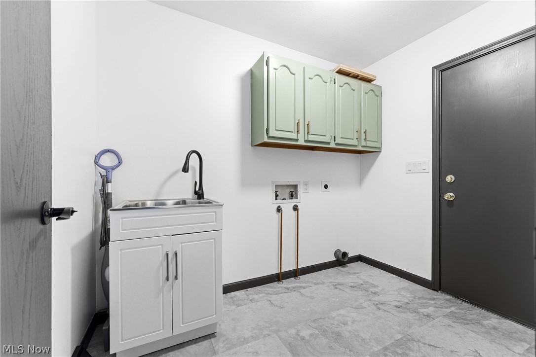 422 N Crown Hill Road Orrville OH 44667