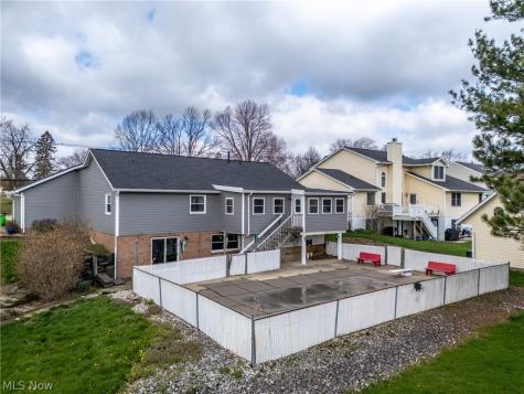 422 N Crown Hill Road Orrville OH 44667