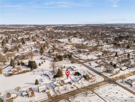 422 N Crown Hill Road Orrville OH 44667