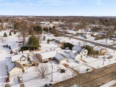 422 N Crown Hill Road Orrville OH 44667