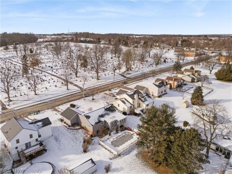 422 N Crown Hill Road Orrville OH 44667
