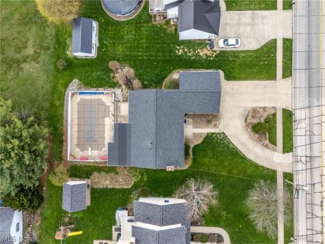 422 N Crown Hill Road Orrville OH 44667