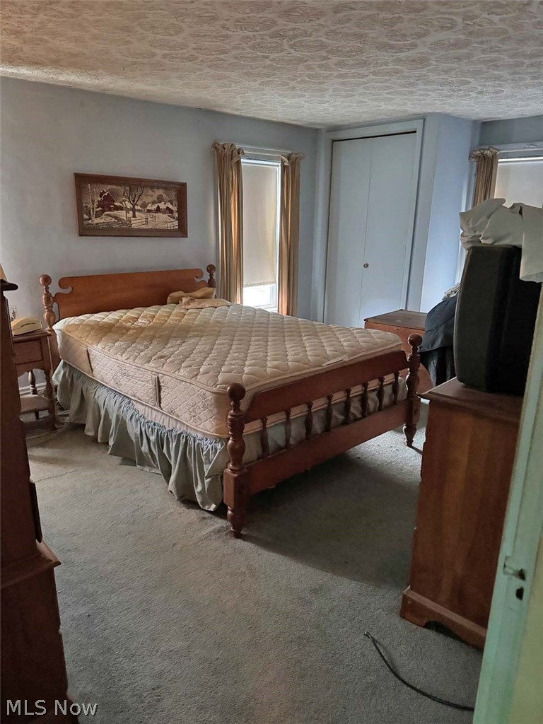 264 5th Street NE Barberton OH 44203