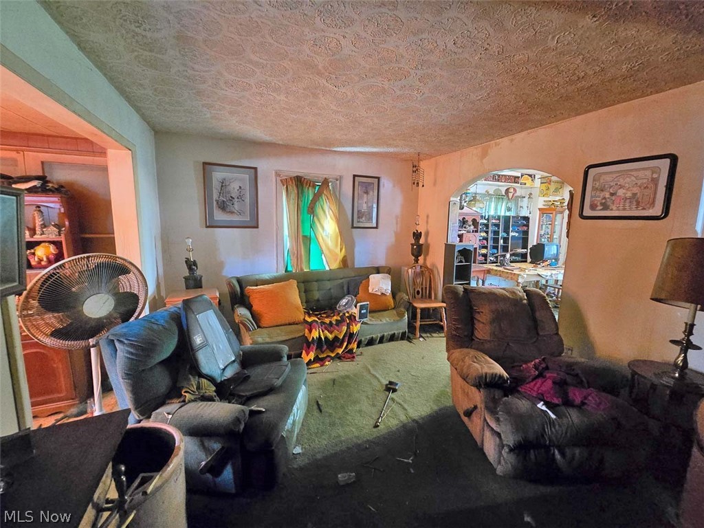 264 5th Street NE Barberton OH 44203