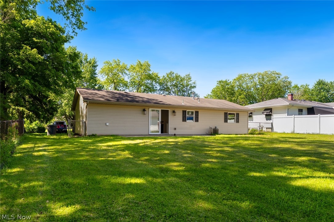 4542 Plumbrook Drive Canfield OH 44406