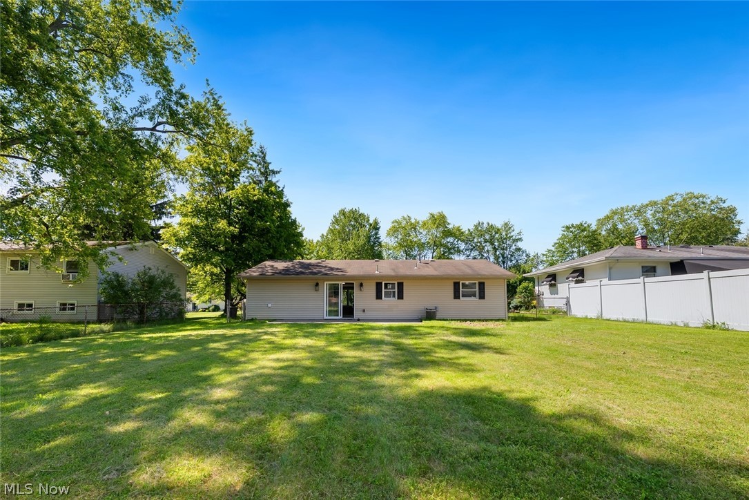 4542 Plumbrook Drive Canfield OH 44406