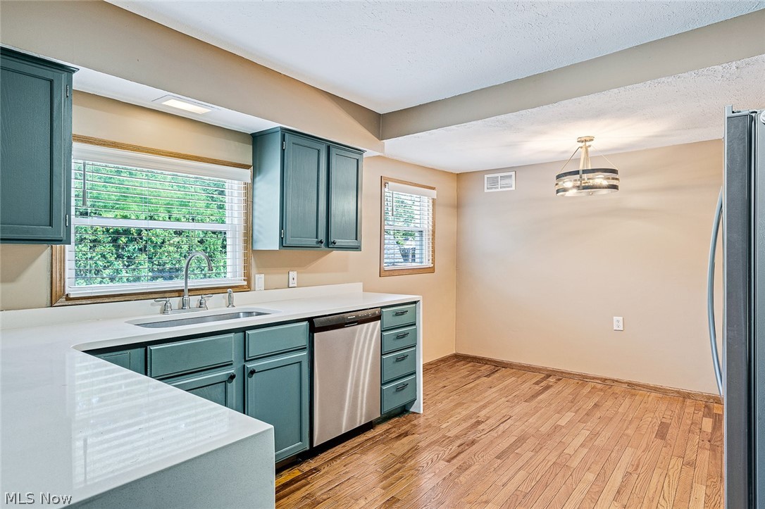 259 NE River Road Lake Milton OH 44429