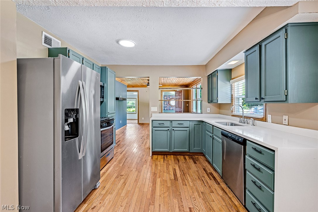 259 NE River Road Lake Milton OH 44429