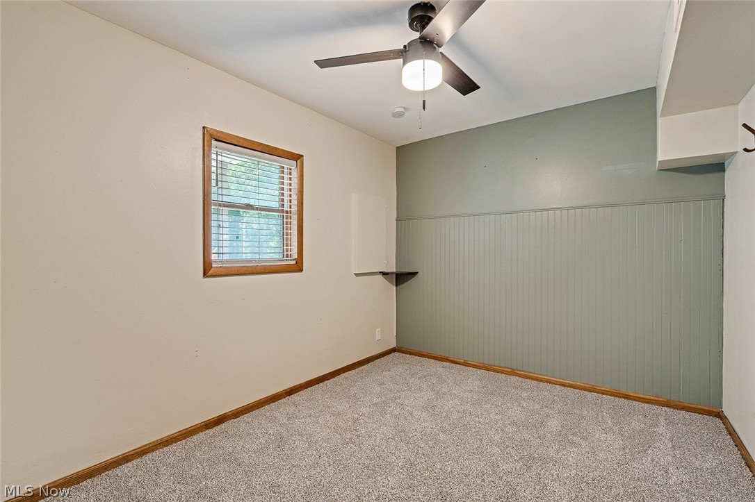 259 NE River Road Lake Milton OH 44429