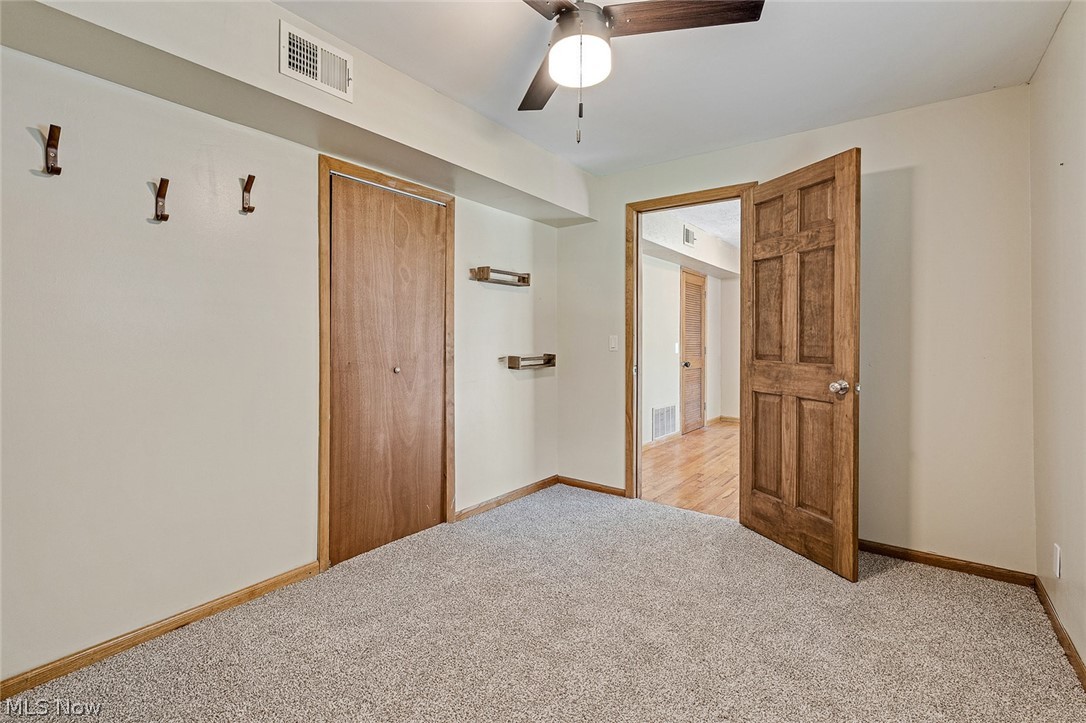 259 NE River Road Lake Milton OH 44429