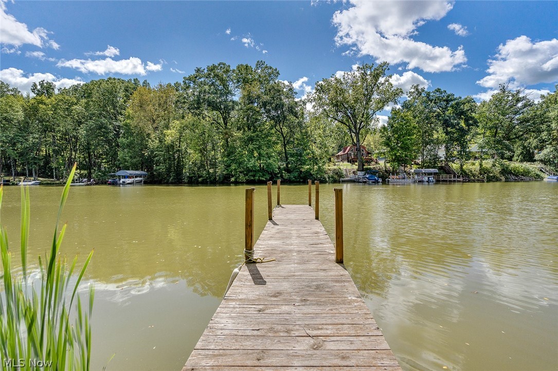 259 NE River Road Lake Milton OH 44429