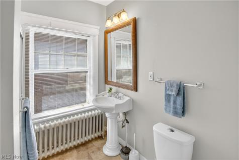 11015 Wade Park Avenue Cleveland OH 44106