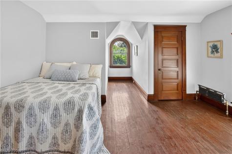 11015 Wade Park Avenue Cleveland OH 44106