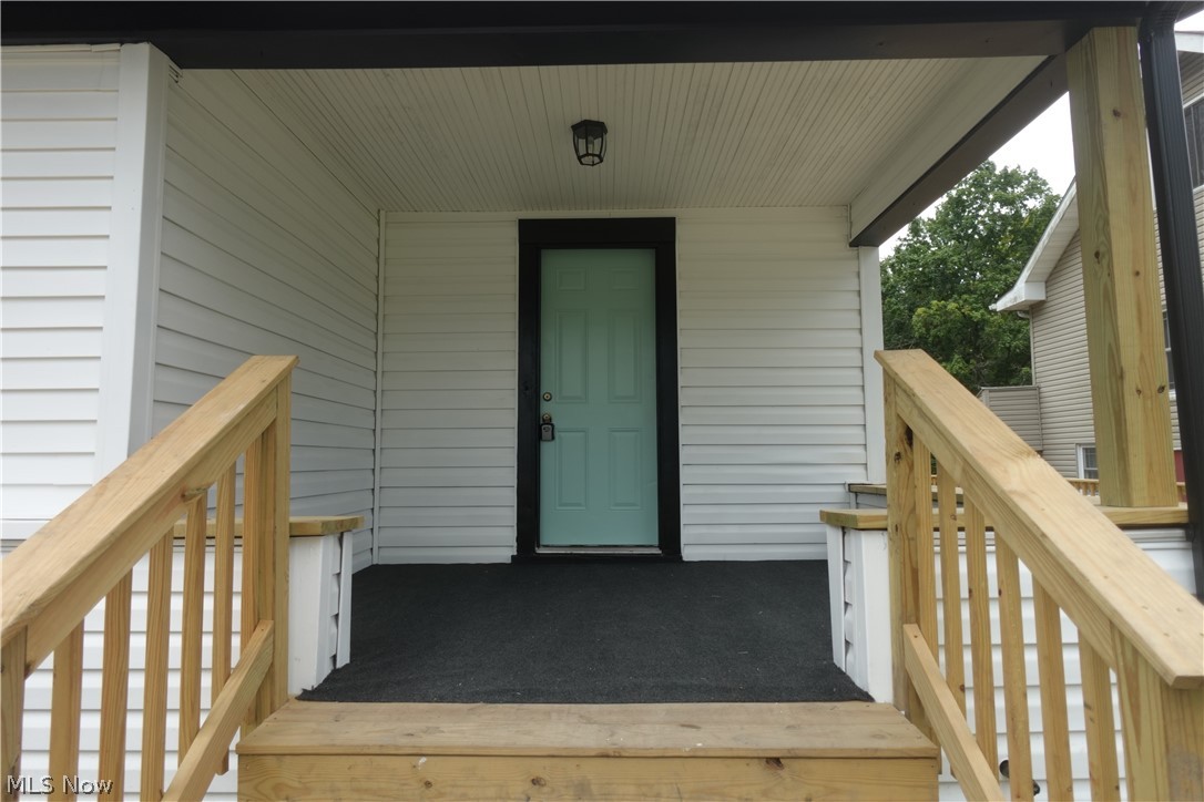 215 Isabelle Street Brilliant OH 43913