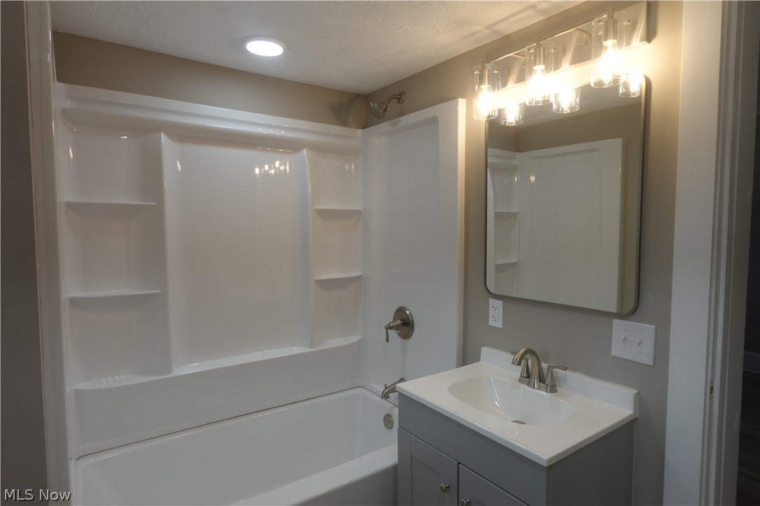 215 Isabelle Street Brilliant OH 43913