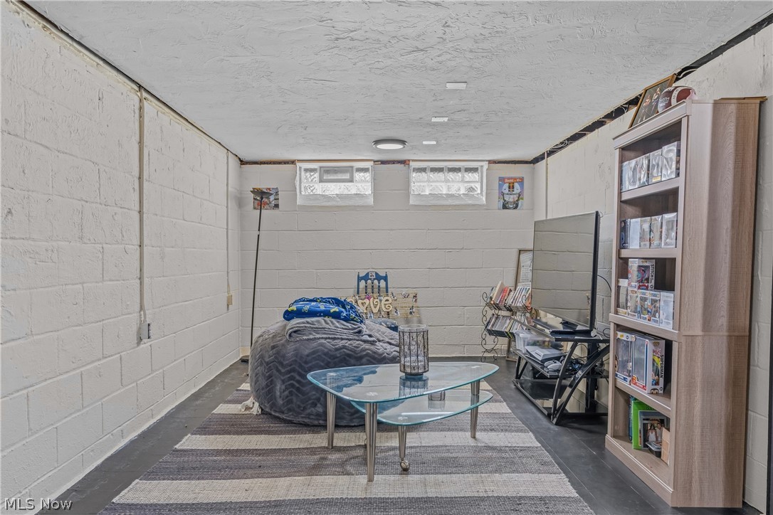 6788 Orchard Boulevard Parma Heights OH 44130