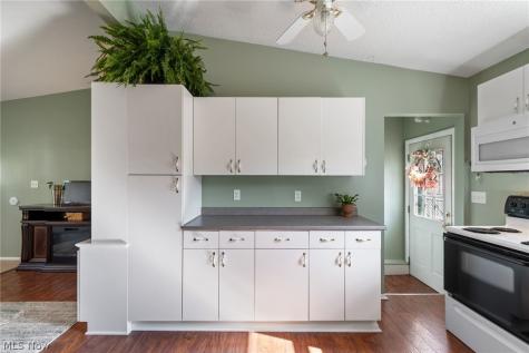 1160 Carnegie Avenue Akron OH 44314