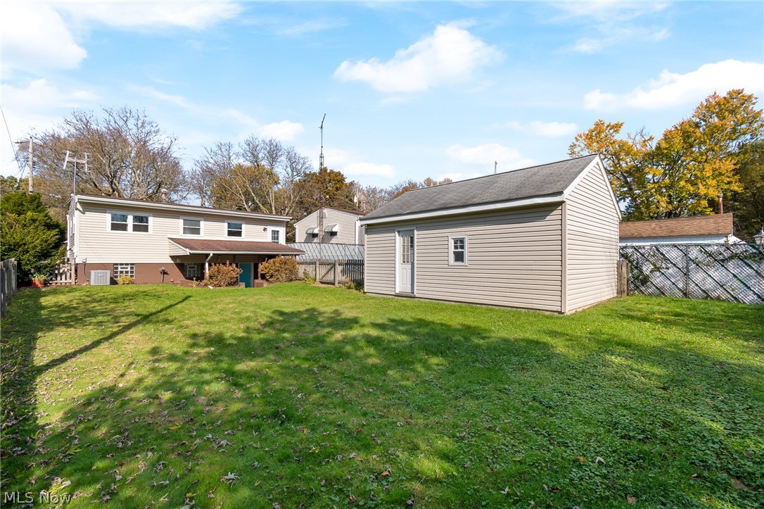 1160 Carnegie Avenue Akron OH 44314