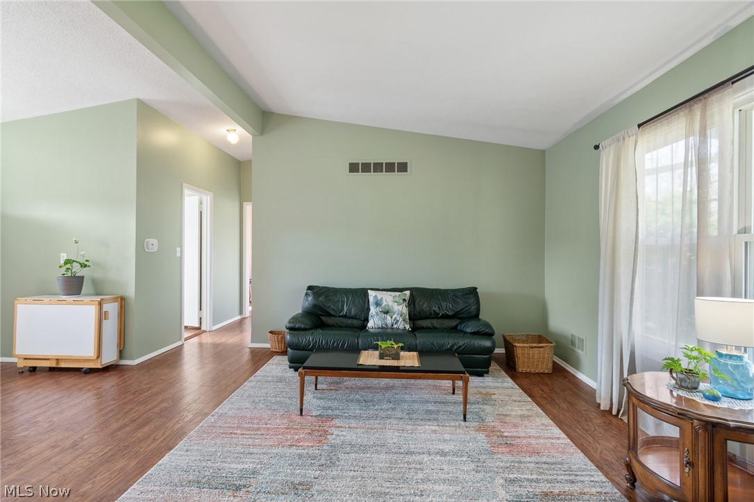1160 Carnegie Avenue Akron OH 44314