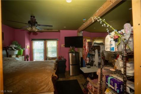 10927 Grantwood Avenue Cleveland OH 44108