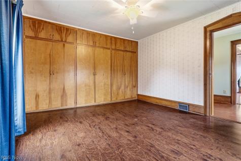 3975 Whitacre Avenue SE Minerva OH 44657