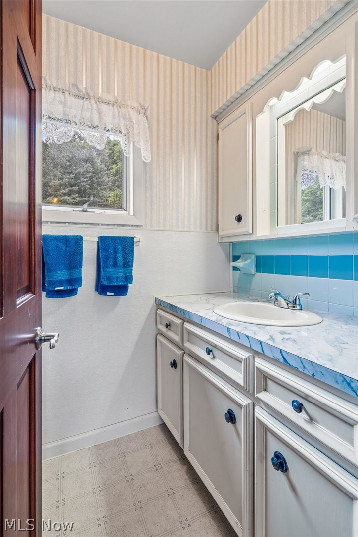 3975 Whitacre Avenue SE Minerva OH 44657