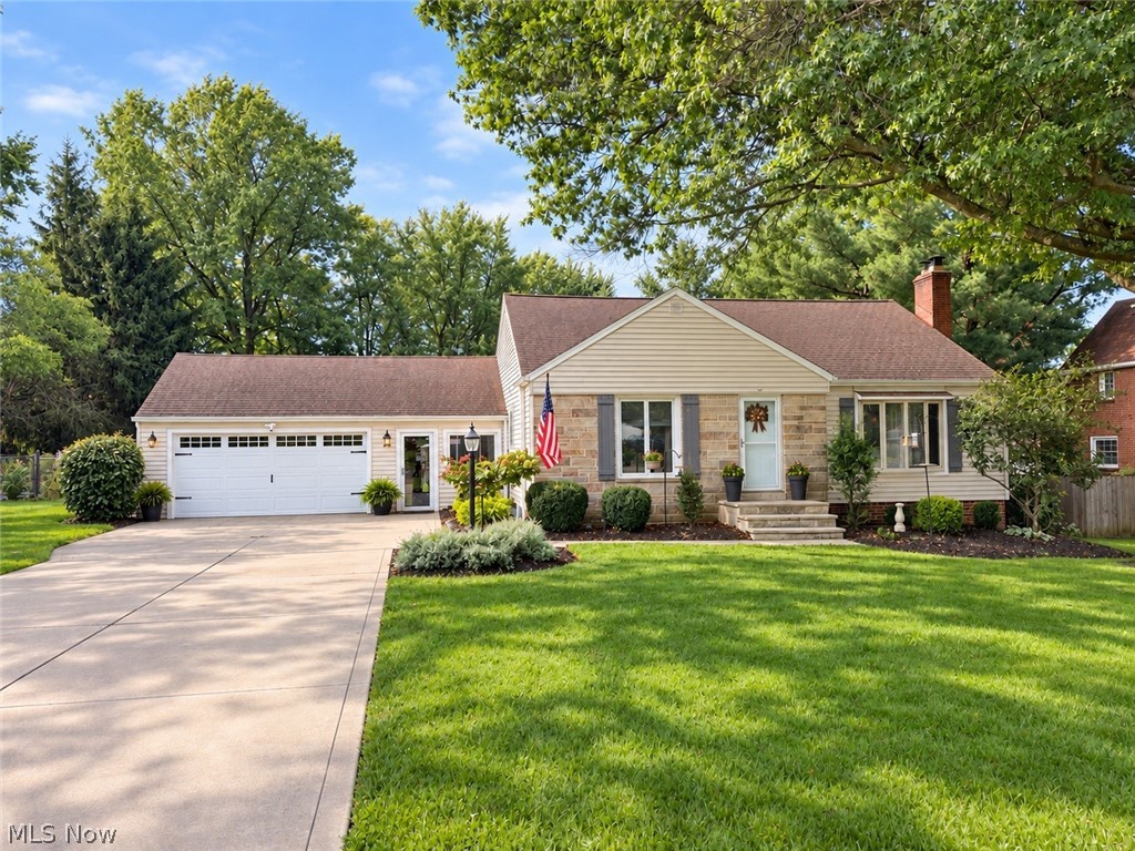 278 Ridgeview Drive Seven Hills OH 44131
