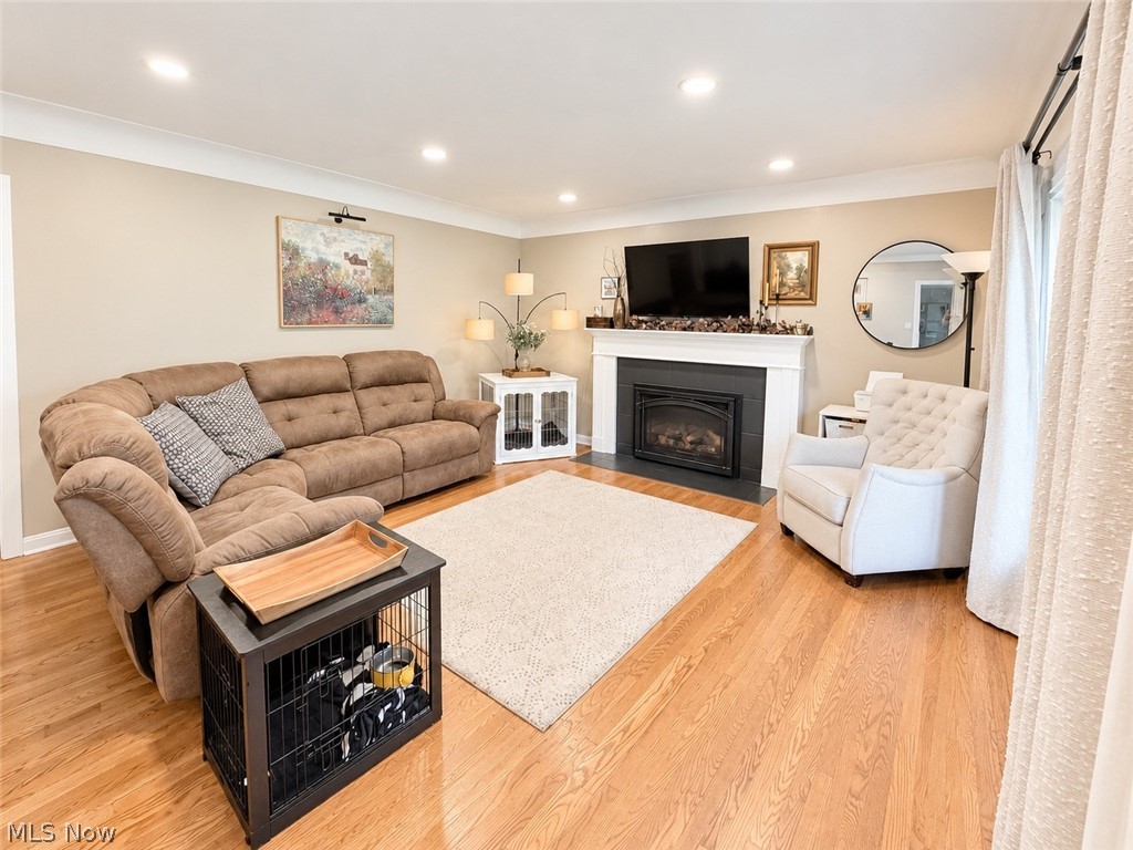 278 Ridgeview Drive Seven Hills OH 44131