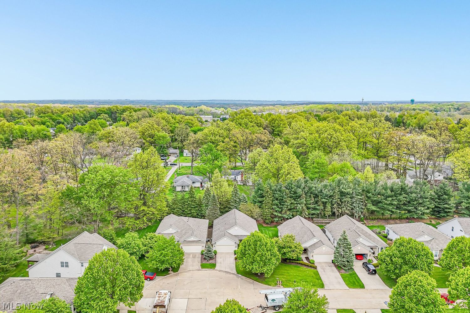 21293 Woodview Circle Strongsville OH 44149