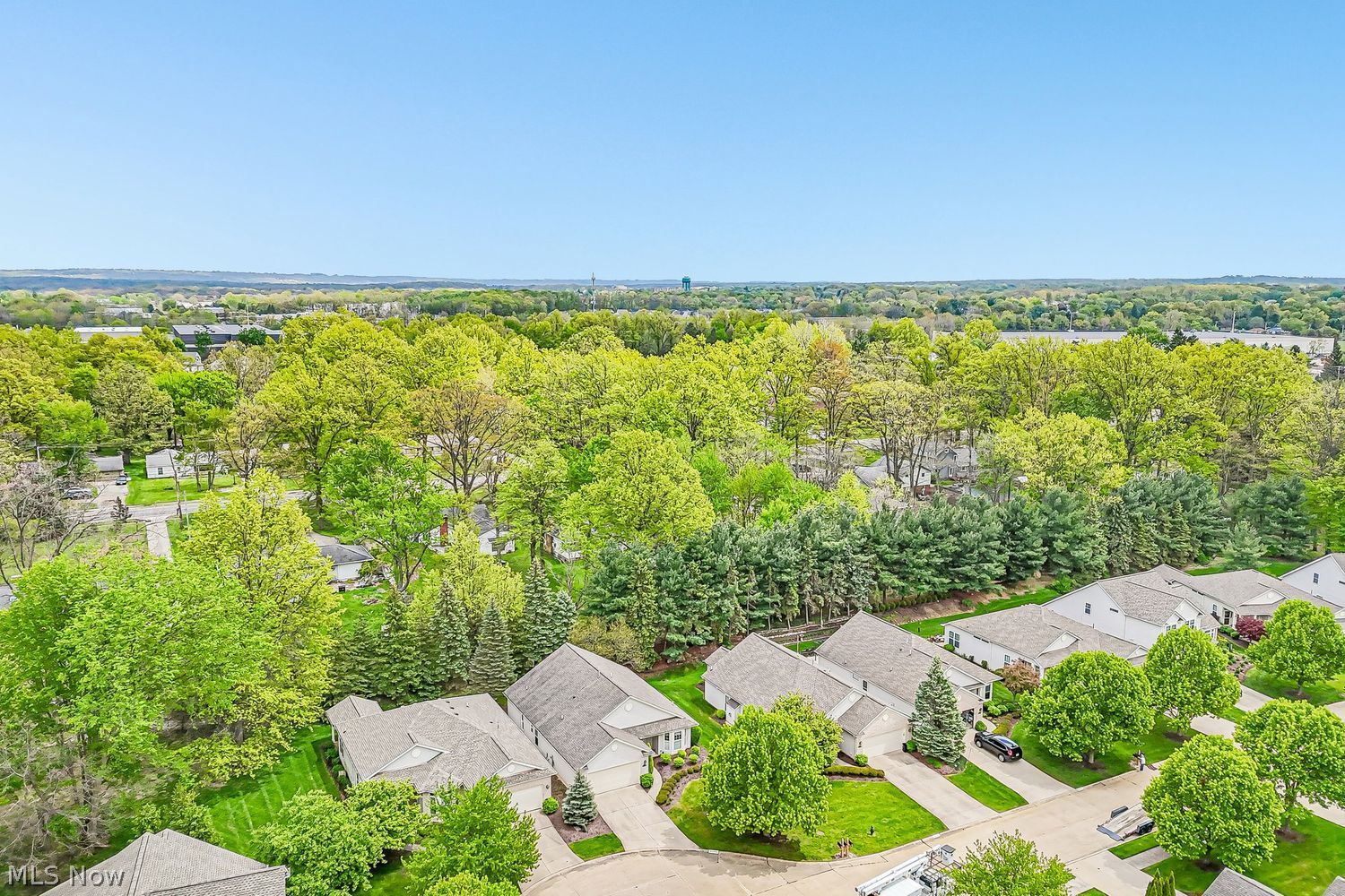 21293 Woodview Circle Strongsville OH 44149