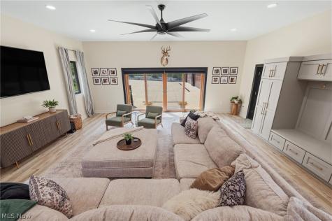 2245 Thoroughbred Drive Wadsworth OH 44281