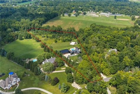 2245 Thoroughbred Drive Wadsworth OH 44281