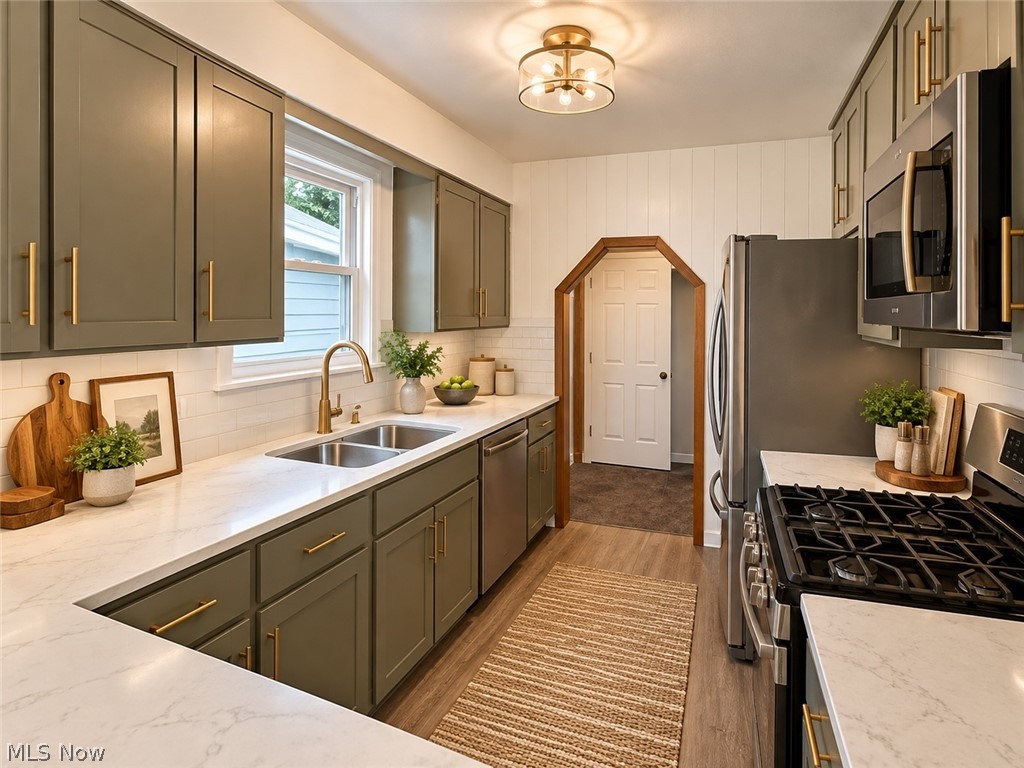 1225 Murray Avenue Akron OH 44310
