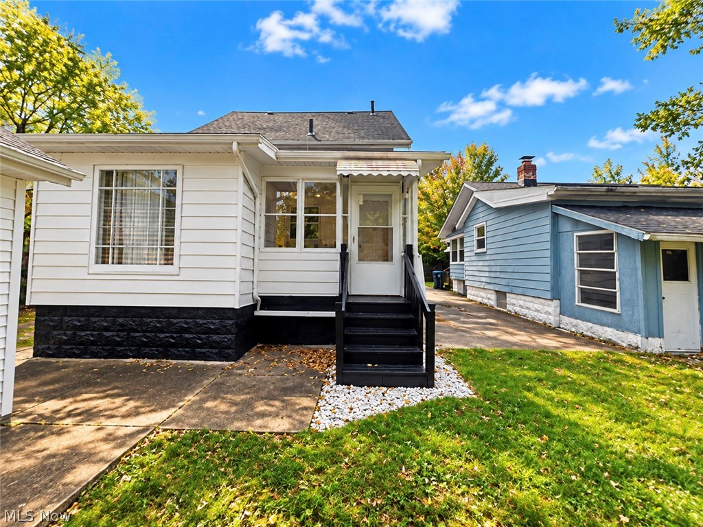 1225 Murray Avenue Akron OH 44310