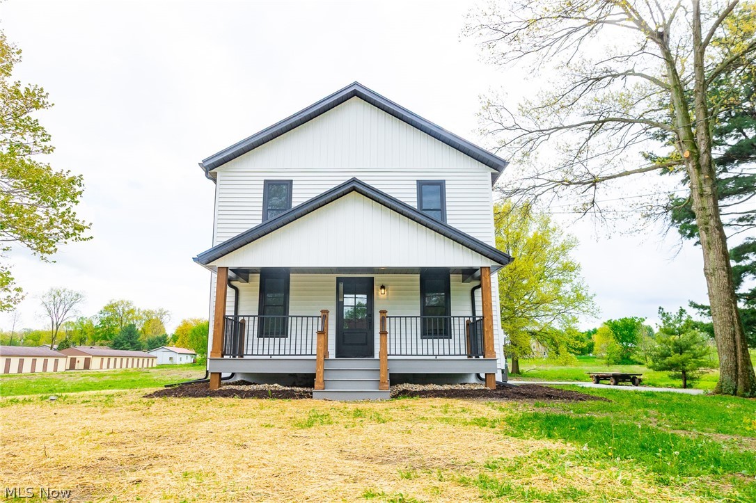 7437 E Lincoln Way Apple Creek OH 44606